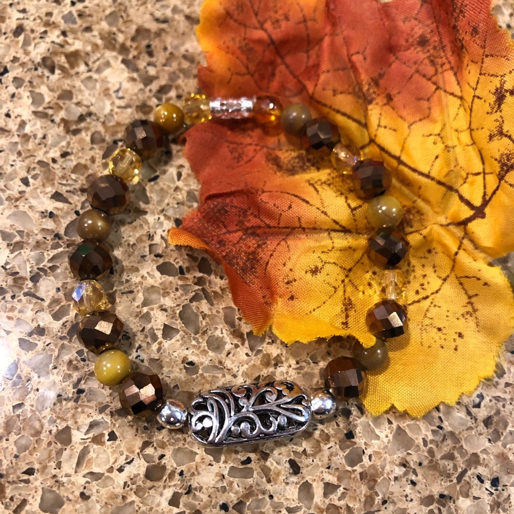 Brown & Green Beaded Bracelet w/Silver Medallion